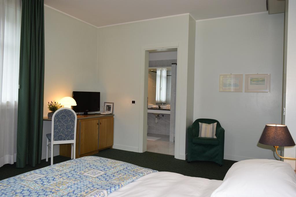 Hotel La Villa Gravedona Buitenkant foto