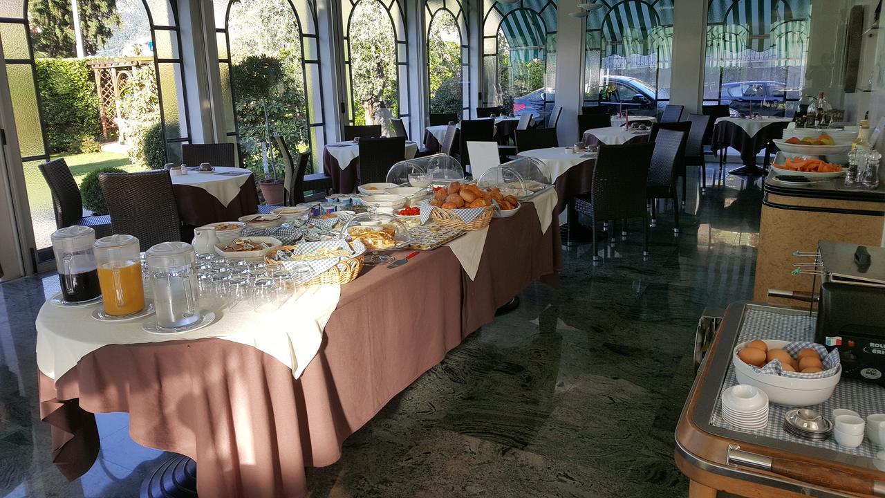 Hotel La Villa Gravedona Buitenkant foto