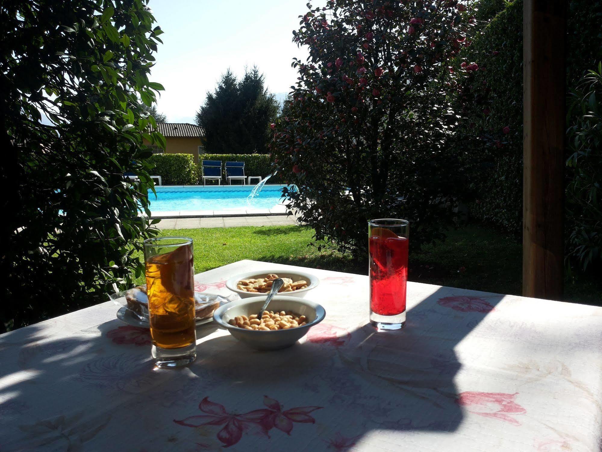 Hotel La Villa Gravedona Buitenkant foto